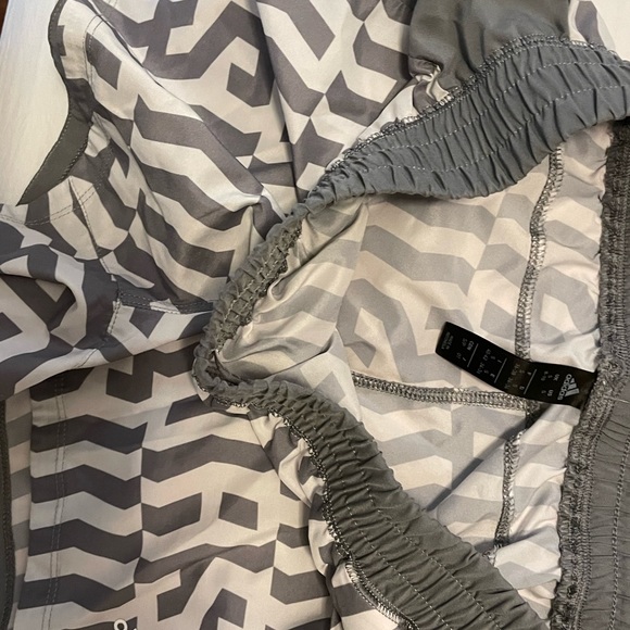 Gray and white shorts - Picture 6 of 6